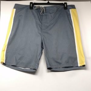 Goodfellow and Co Men's Board Short